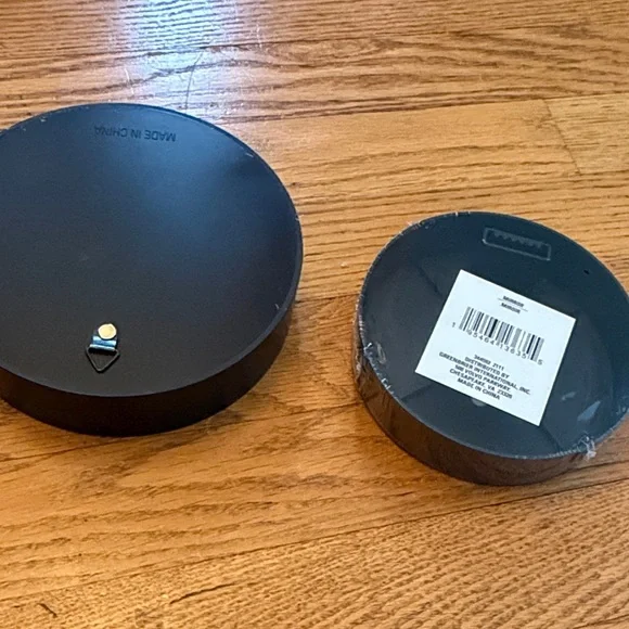 Round Black Mirrors -one 6 inches, one 5 inches NEW! - Picture 5 of 6